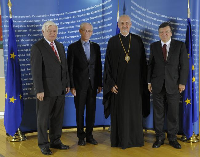 allons à la rencontre du seigneur allons à sa rencontre il nous appelle