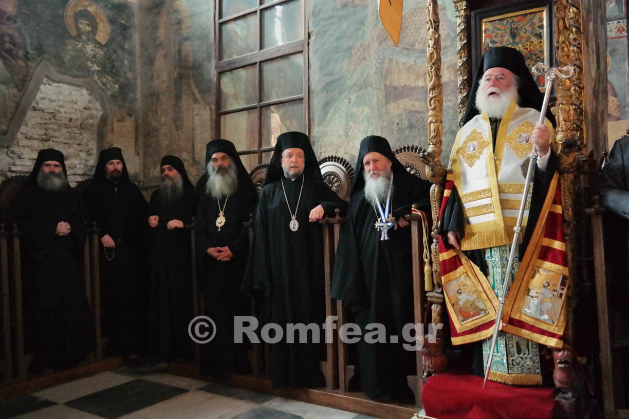 Le pape et patriarche d’Alexandrie Théodore II effectue une visite au Mont-Athos