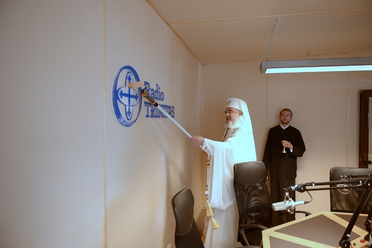 Le patriarche de Roumanie a procédé à la bénédiction et l’inauguration des nouveaux studios de la Radio et Télévision Trinitas