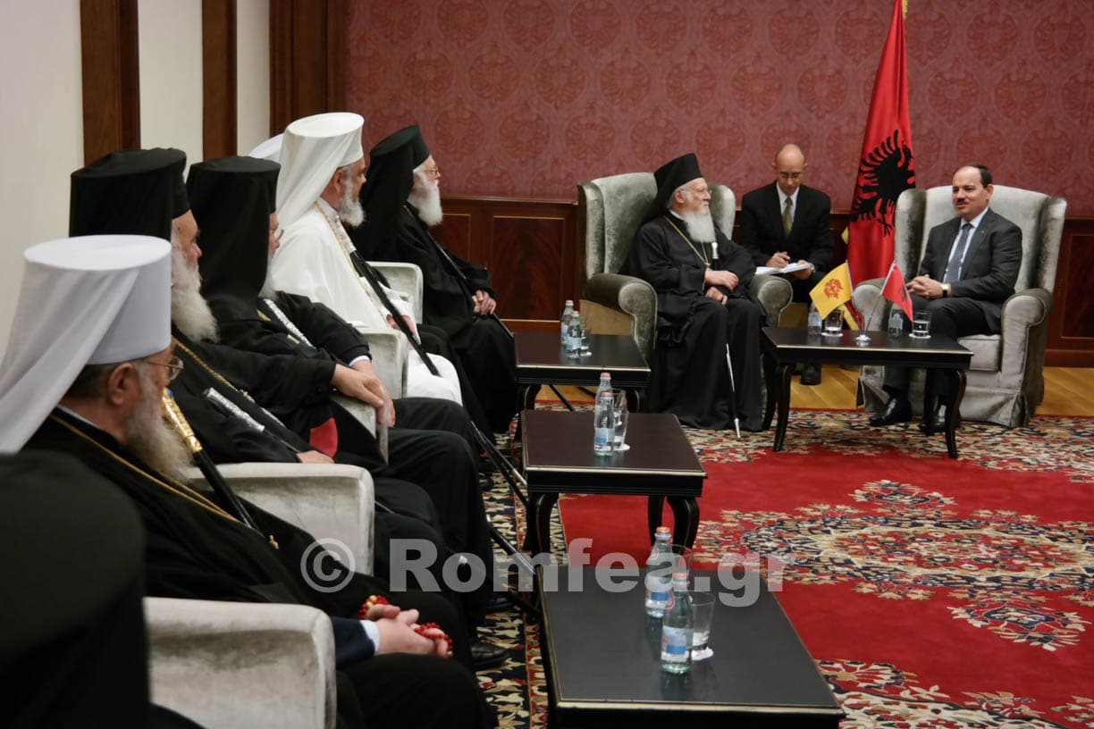 Les primats des Églises autocéphales orthodoxes qui ont participé à la consécration de la cathédrale orthodoxe de Tirana ont été reçus par le président albanais