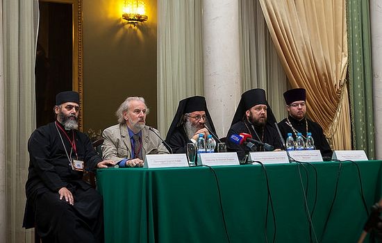 Septième conférence dédiée à l’étude des religions et sectes destructrices à Saint-Pétersbourg