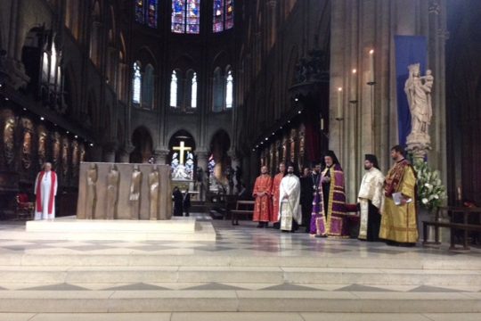 Célébration des vêpres orthodoxes à Notre-Dame de Paris