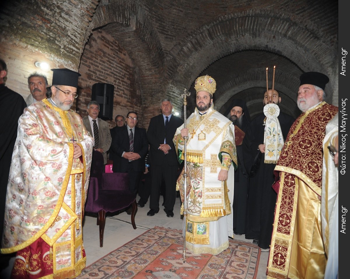 Un millier de fidèles ont fêté la mémoire de saint Nectaire d’Égine dans sa ville natale de Sélybrie en Thrace orientale