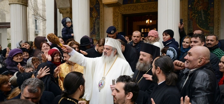 Le patriarche de Roumanie Daniel a procédé à la bénédiction de l’iconostase et des peintures de l’église Saint-Jean de Bucarest, « déplacée » pendant le régime communiste