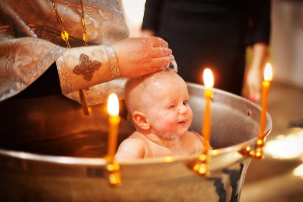 Le catholicos-patriarche de Géorgie Élie II parrainera encore mille enfants, le jour de la Théophanie, le 19 janvier selon l’ancien calendrier