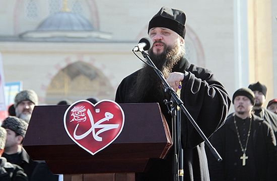 L’évêque de Makhatchkala et de Grozny Barlaam a participé à la manifestation dans la capitale tchétchène
