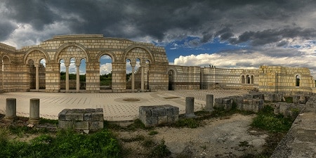 On envisage de reconstruire la grande basilique de Pliska, la première capitale bulgare