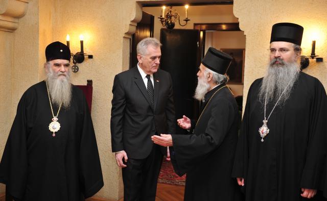 Le président serbe et l’Église partagent des « points de vue proches » sur le Kosovo