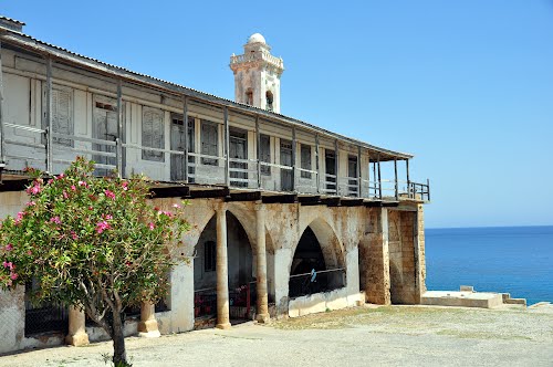 Un monastère orthodoxe est reconstruit dans la zone d’occupation turque à Chypre