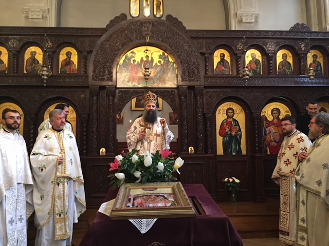 Le métropolite de Zagreb et Ljubljana Porphyre a célébré en l’église orthodoxe serbe de Paris et a prononcé une conférence au sujet du grand Carême