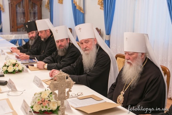 L’Église orthodoxe d’Ukraine a exprimé sa préoccupation au sujet de l’activité sur son territoire de deux évêques du Patriarcat de Constantinople