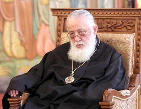 « Il est indispensable de rétablir le plus tôt possible les bonnes relations entre la Russie et la Géorgie » a déclaré le patriarche de Géorgie Élie II