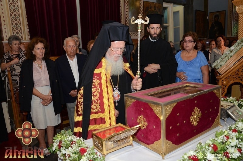 Le patriarche œcuménique Bartholomée a célébré à Chios