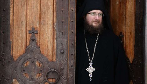 Candidature du Kosovo à l’Unesco: le patrimoine chrétien en danger ? – Un entretien avec l’archimandrite Sava Janjic