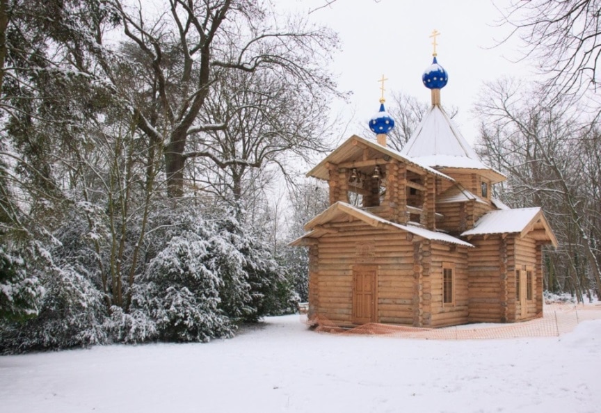 Télévision (KTO): “L’orthodoxie, ici et maintenant” – L’église en bois du Séminaire orthodoxe russe en France
