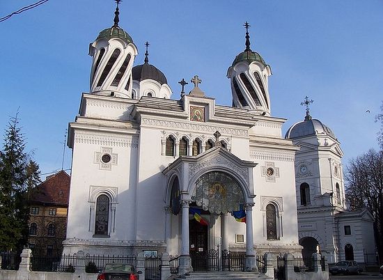 Film documentaire réalisé par le métropolite de Volokolamsk Hilarion sur la « Roumanie orthodoxe »