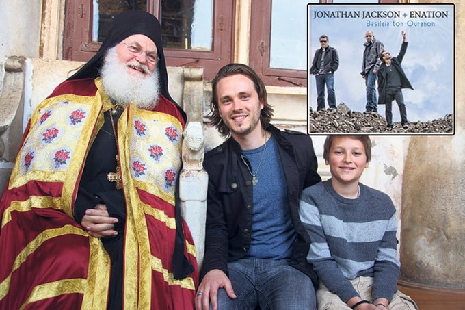 L’acteur d’Hollywood Jonathan Jackson a enregistré un album musical consacré à l’orthodoxie