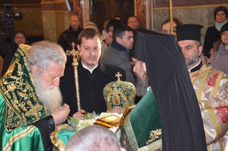 Le patriarche de Bulgarie Néophyte a accueilli des reliques de saint Séraphin de Sarov en la cathédrale Saint-Alexandre-de-la-Neva de Sofia