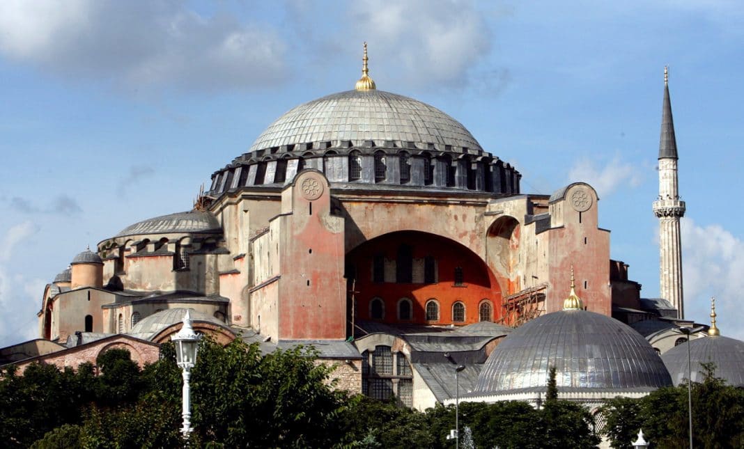 SainteSophie de Constantinople sera transformée en mosquée pendant 30