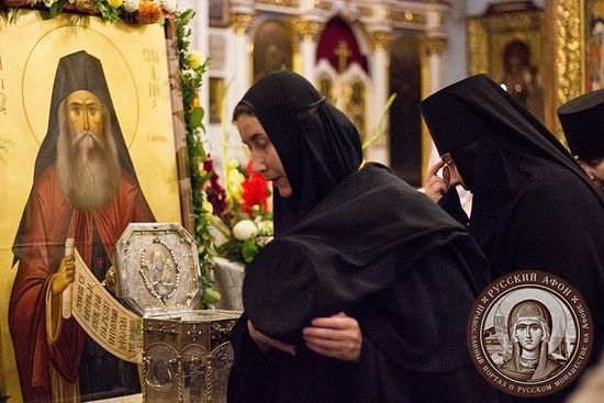 Pour la première fois, l’icône miraculeuse liée à l’apparition du Christ à saint Silouane quittera le Mont Athos et accompagnera les reliques du saint en Biélorussie et en Russie
