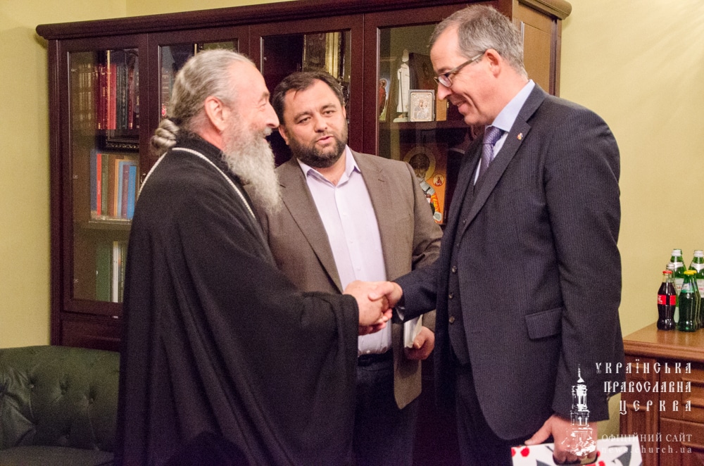 Rencontre du métropolite Onuphre, primat de l’Église orthodoxe d’Ukraine, avec les ambassadeurs de la Confédération helvétique dans la région de la C.E.I.