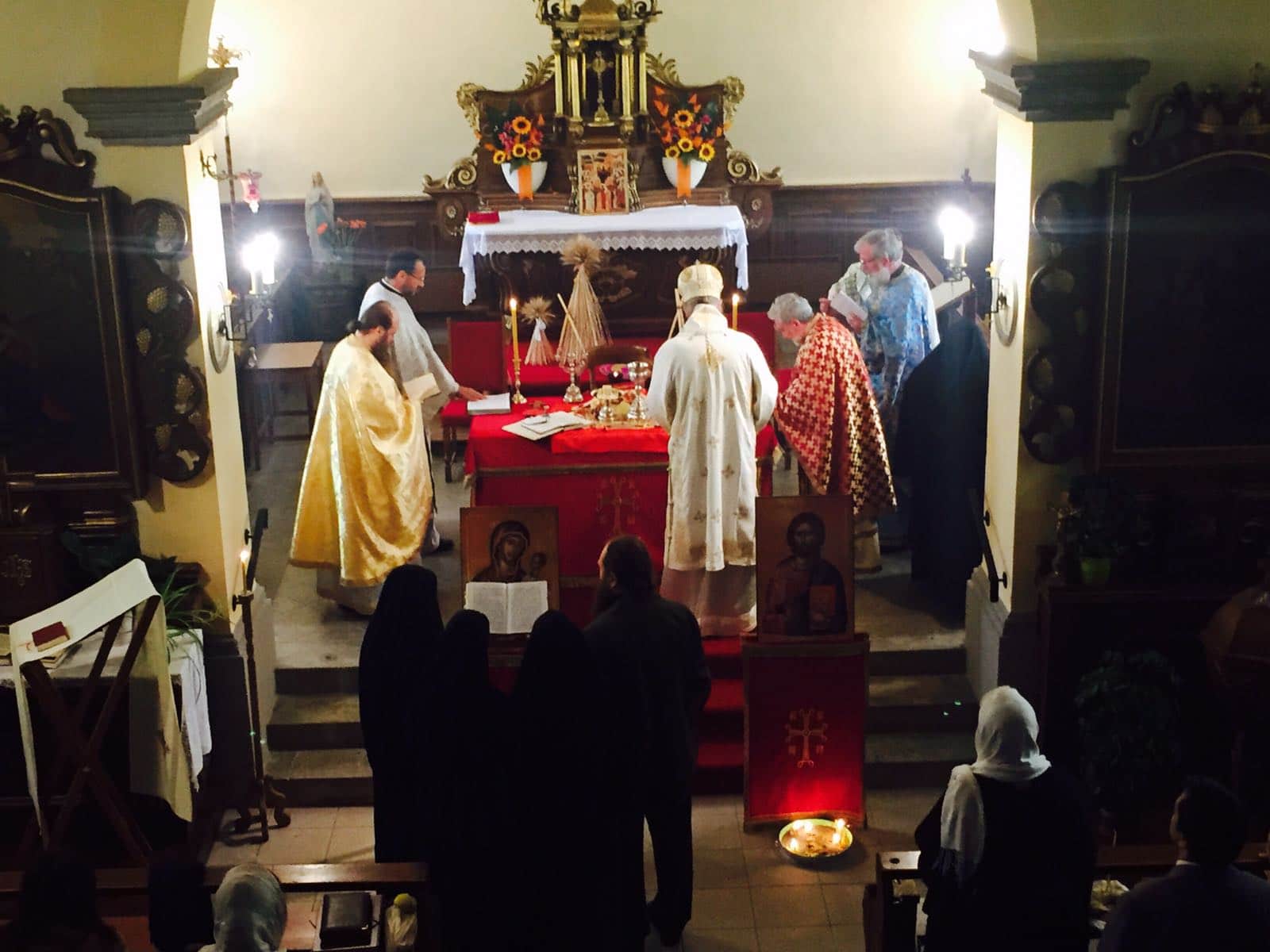 Fête du monastère orthodoxe roumain de la Protection-de-la-Mère de Dieu aux Sciernes d’Albeuve (Suisse)