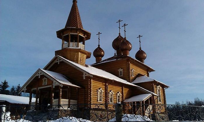 À Saint-Pétersbourg est organisé pour la presse un tour des centres de réadaptation des toxicomanes gérés par l’Église orthodoxe russe