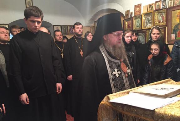 Les étudiants du séminaire de Volyn (Ukraine occidentale) liront le Psautier sans interruption pendant tout le Grand Carême