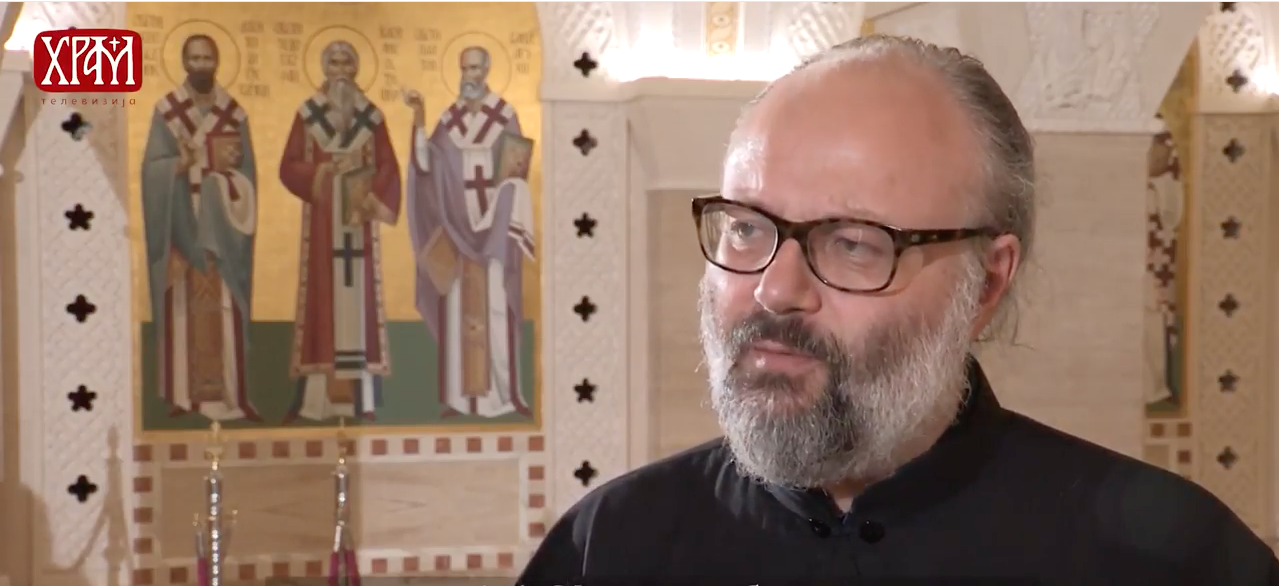 Interview du protodiacre Alexandre Kedroff, chef de chœur à la cathédrale Saint-Alexandre-de-la-Neva à Paris, à la chaîne TV de l’Église orthodoxe serbe