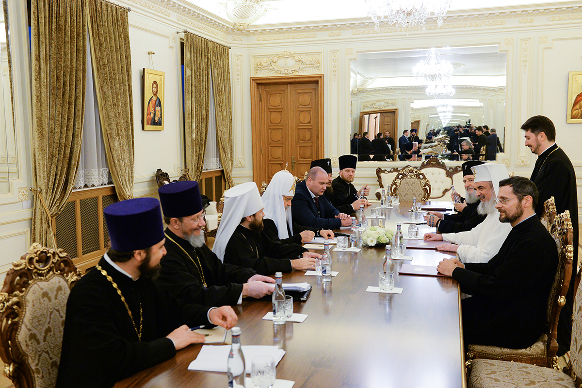 Pourparlers entre les primats des Églises orthodoxe russe et roumaine