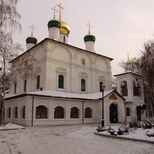 Alerte à la bombe au monastère Sretensky de Moscou