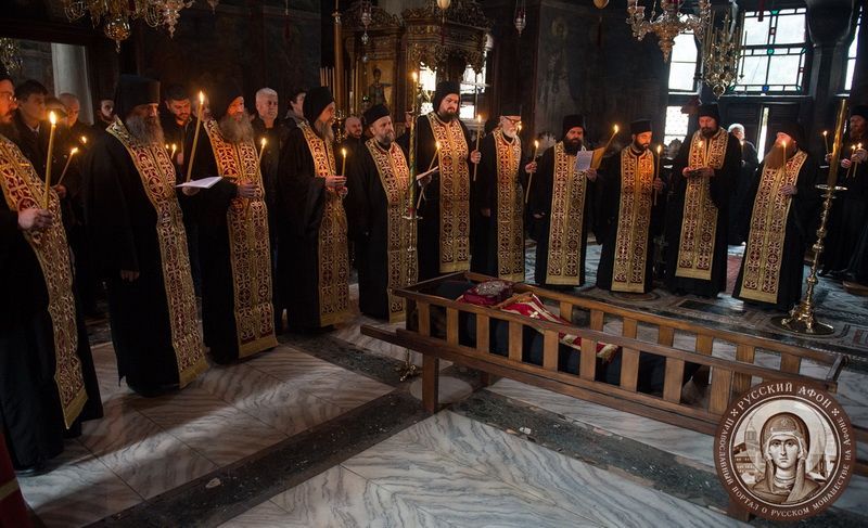 Funérailles du père Cyrille (Veškovac), père spirituel du monastère athonite de Chilandar