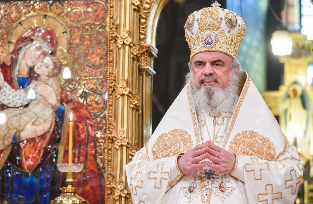 « Faisons du Christ le centre de nos vies » a déclaré le patriarche de Roumanie Daniel lors du troisième dimanche de Carême
