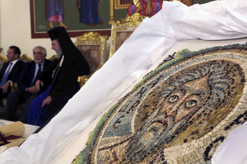 Une mosaïque du VIe siècle représentant l’apôtre saint André a été rendue à Chypre