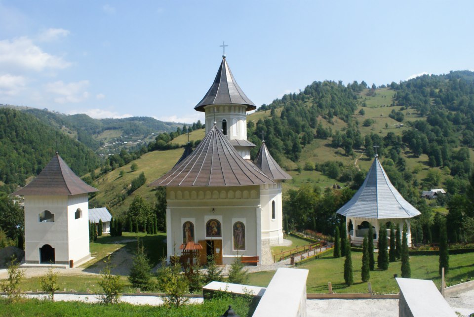 Un monastère du diocèse métropolitain de cluj (roumanie) ouvrira un orphelinat