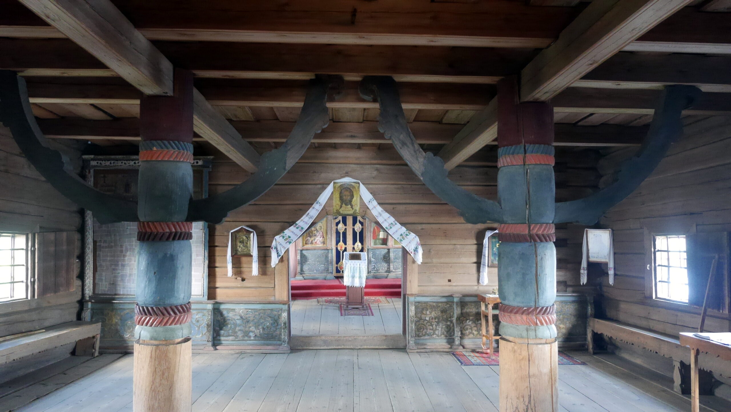 Album de photographies de l’église en bois de la dormition à kondopoga