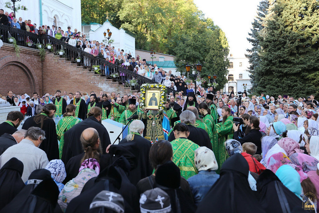 Celebration of the feast of saint john the recluse at the sviatohirsk lavra (ukraine)