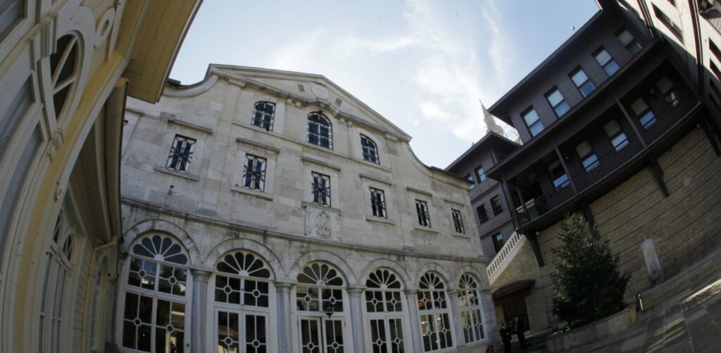 Communiqué by The Ecumenical Patriarchate Holy Synod