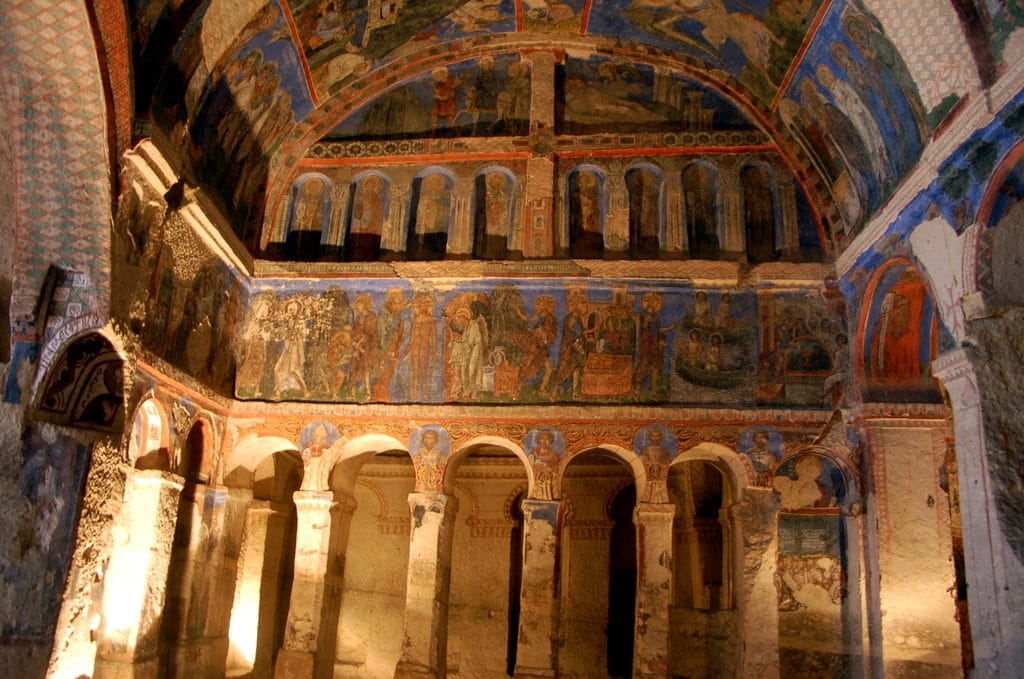 Une église millénaire est restaurée en Cappadoce