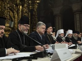 « Du vin vieux dans de nouvelles outres : comment les mauvaises habitudes ont fait dérailler l’unification de l’Église ukrainienne » – entretien avec l’archimandrite Cyril Hovorun « Du vin vieux dans de nouvelles outres : comment les mauvaises habitudes ont fait dérailler l’unification de l’Église ukrainienne » – entretien avec l’archimandrite Cyril Hovorun