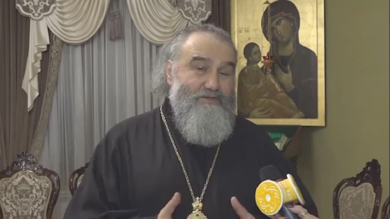 SBU agents try in vain to take Metropolitan Agapit of Mogilev-Podolsk to the Unification Council