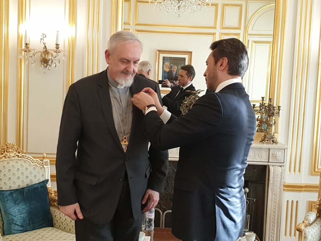 Le métropolite de France décoré de Ordre de l’Amitié du Kazakstan