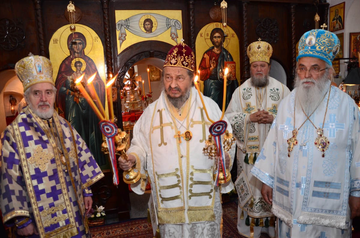 Liturgie de l’annonciation et commémoration du 40e anniversaire du trépas de saint justin popovitch au monastère de Ćelije (serbie)
