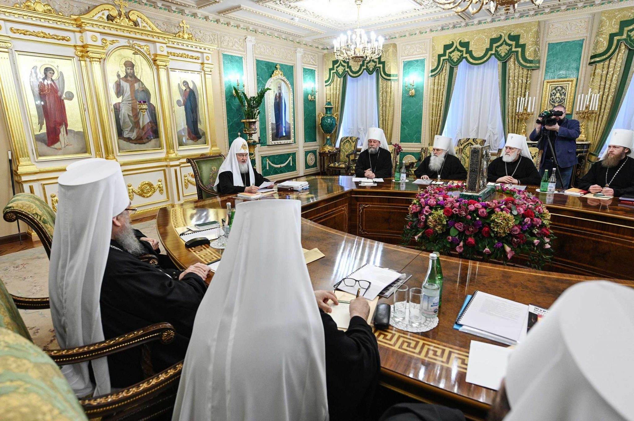 The Russian Orthodox Church takes steps to address family problems of married clergy