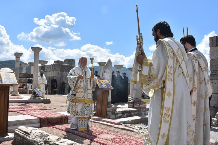 Le patriarche bartholomée a célébré la divine liturgie à Éphèse