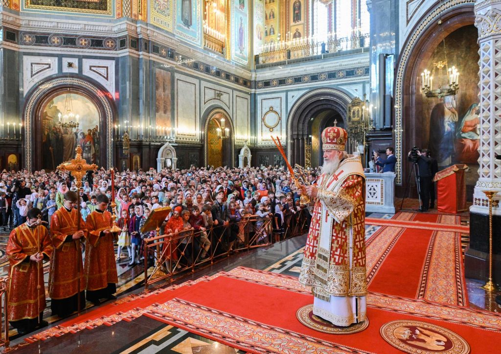A choir of 450 children sang the patriarchal liturgy in Christ the Savior Cathedral