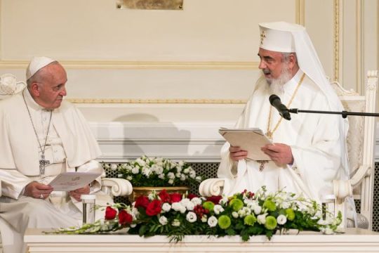 Le pape François a rendu visite au Patriarcat de Roumanie