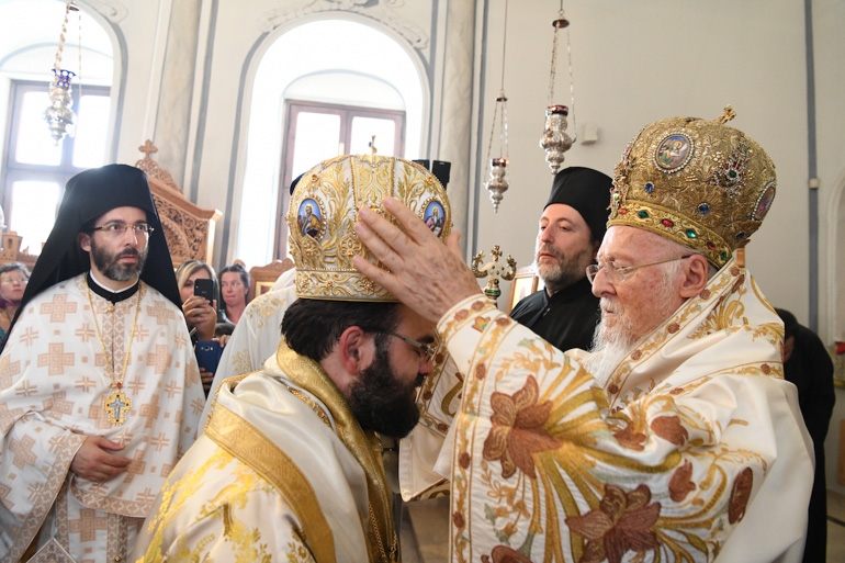 Patriarch bartholomew wishes “peace and love will soon return in mutual relationships » with the russian orthodox church