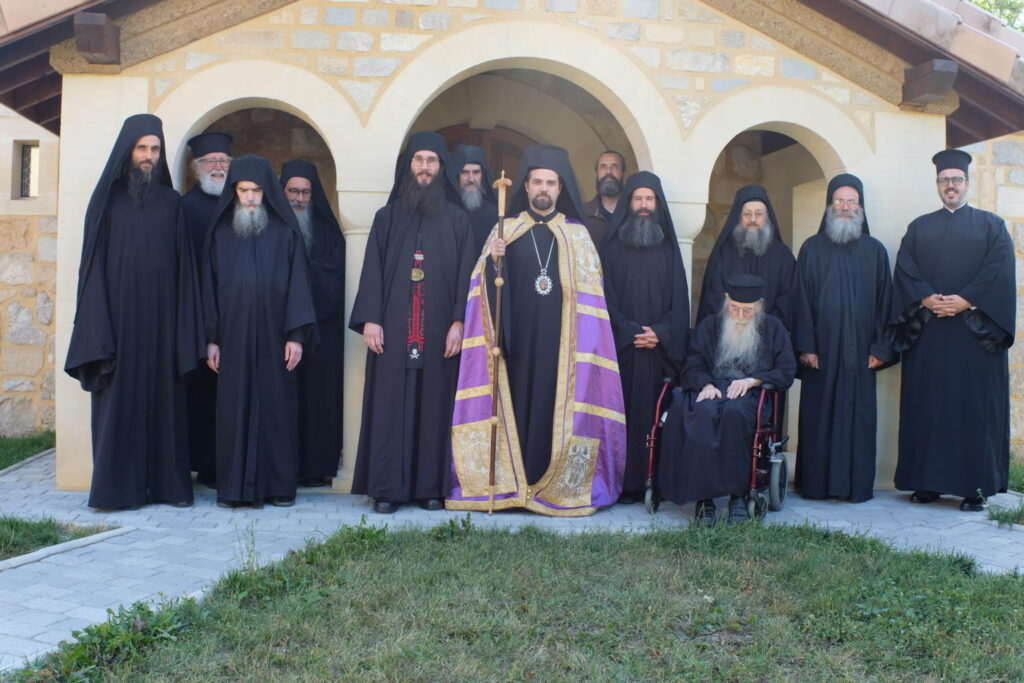 Vigiles au monastère de la Dormition de la Mère de Dieu dans les Alpes françaises