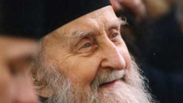Le patriarche bartholomée a annoncé l’examen de la canonisation de l’archimandrite sophrony (sakharov) et de plusieurs autres moines athonites